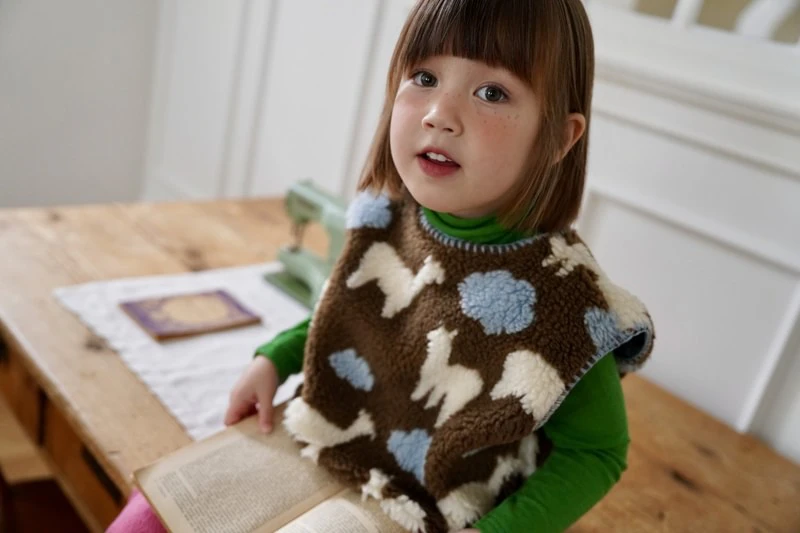 Llama Vest by Ramijini for Child - view 4
