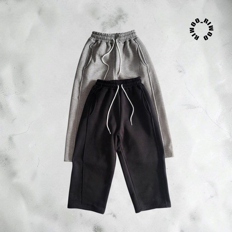 Cutting Wide Pants (Fleece) by Riwoo Riwoo for Child - view 6