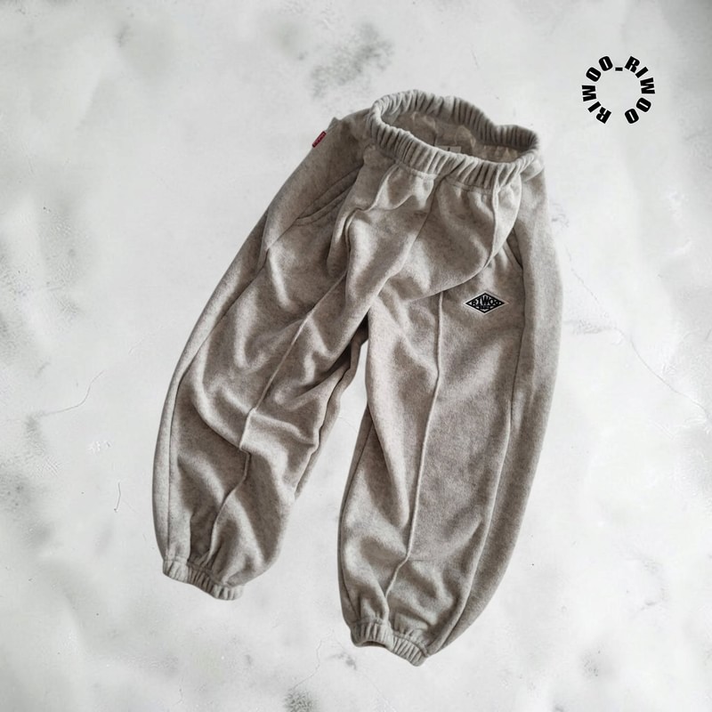 Riwoo Fleece Pintuck Jogger Pants by Riwoo Riwoo for Child - view 8