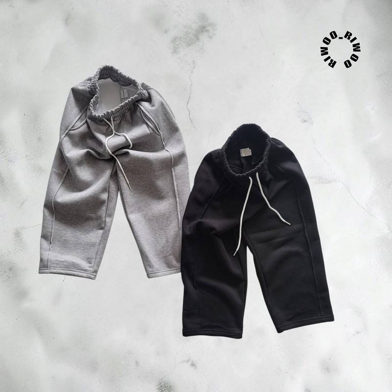 Cutting Wide Pants (Fleece) by Riwoo Riwoo for Child - view 10