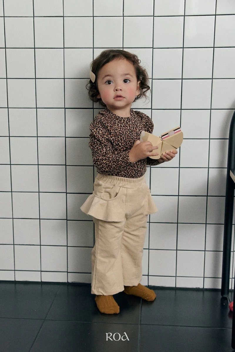 Leopard Shirring Tee by Roa for Baby - view 7