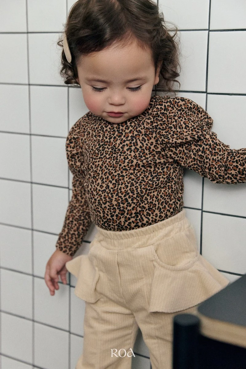 Leopard Shirring Tee by Roa for Baby - view 11