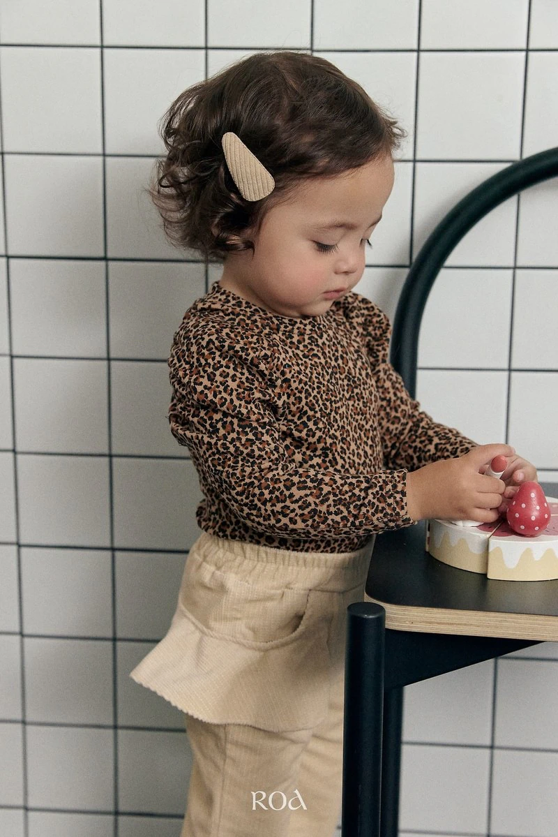 Leopard Shirring Tee by Roa for Baby - view 6