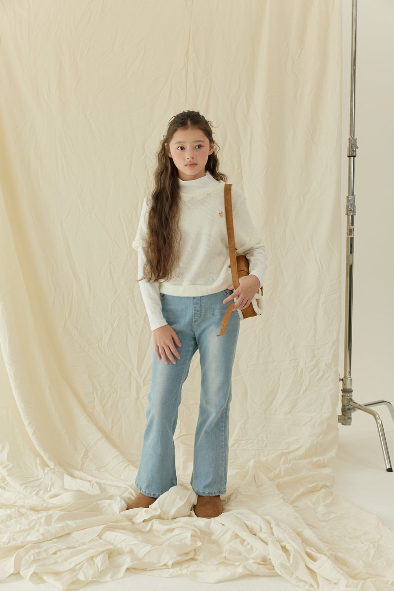 Tight Fleeced Stretch Bootcut Denim Pants by Sm2 for Child - view 5