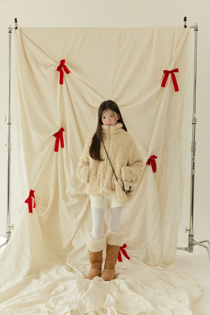 Teddy Fur Jacket (Mini Bag Set) by Sm2 for Child - view 12