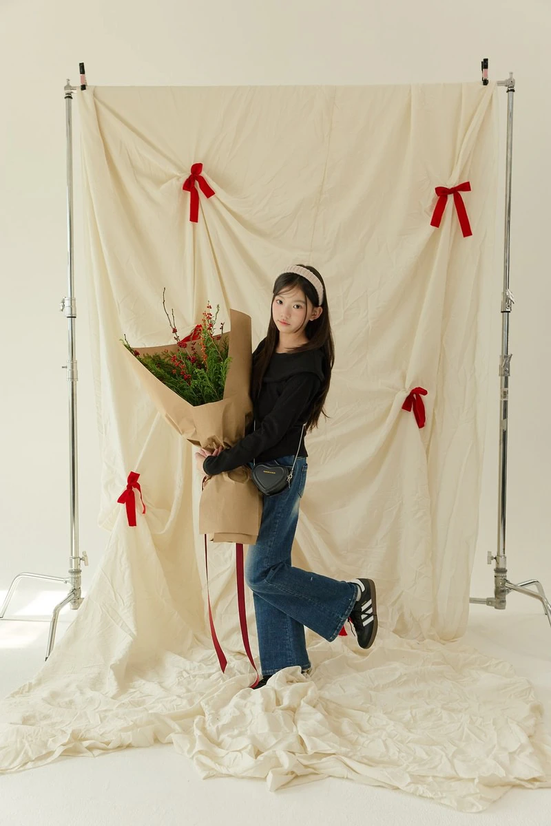 Rosé Fleeced Off-Shoulder Tee by Sm2 for Child - view 9