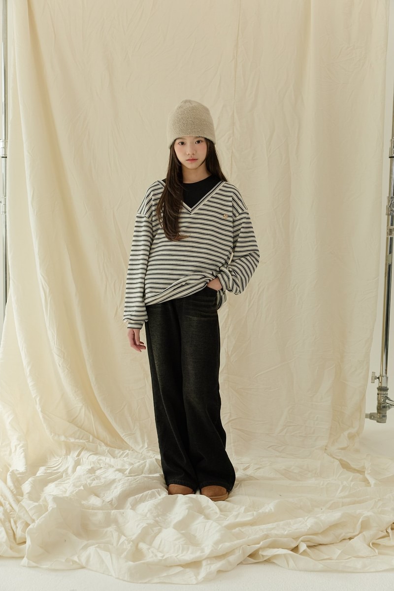 Cozy V-Neck Layered Sweatshirt by Sm2 for Child - view 6