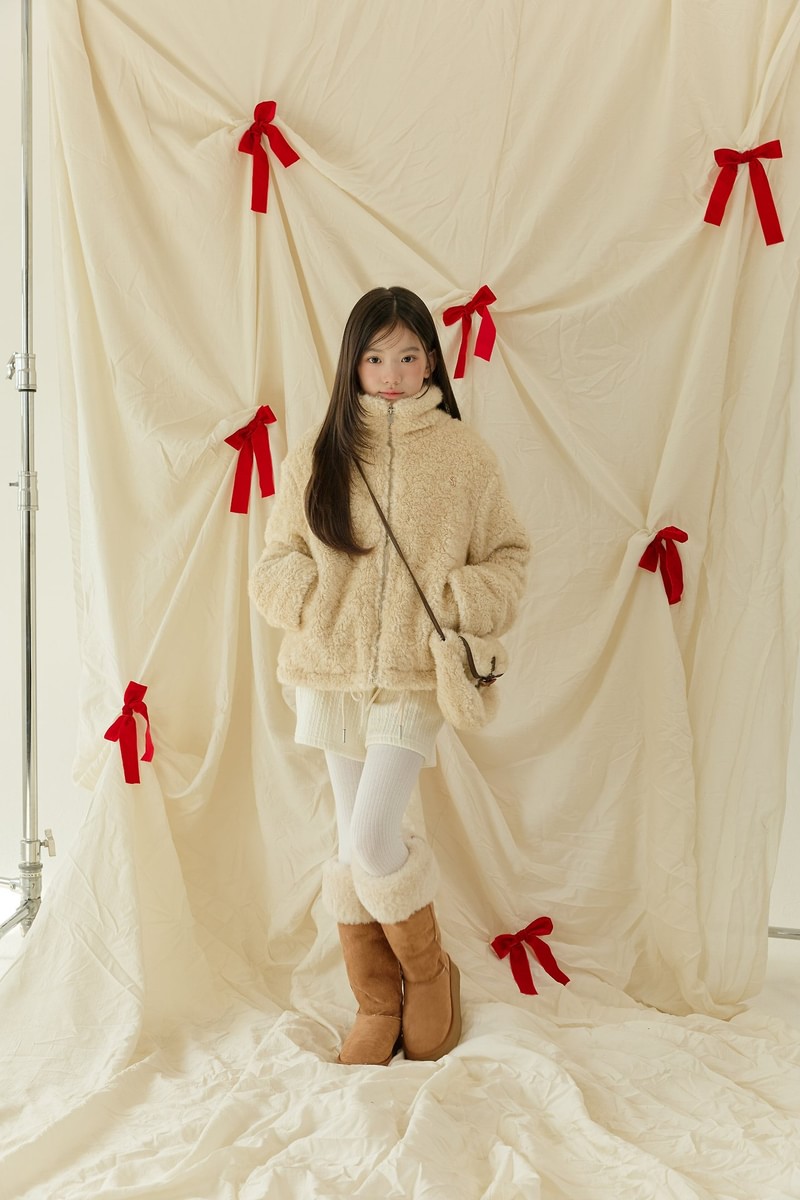 Teddy Fur Jacket (Mini Bag Set) by Sm2 for Child - view 10