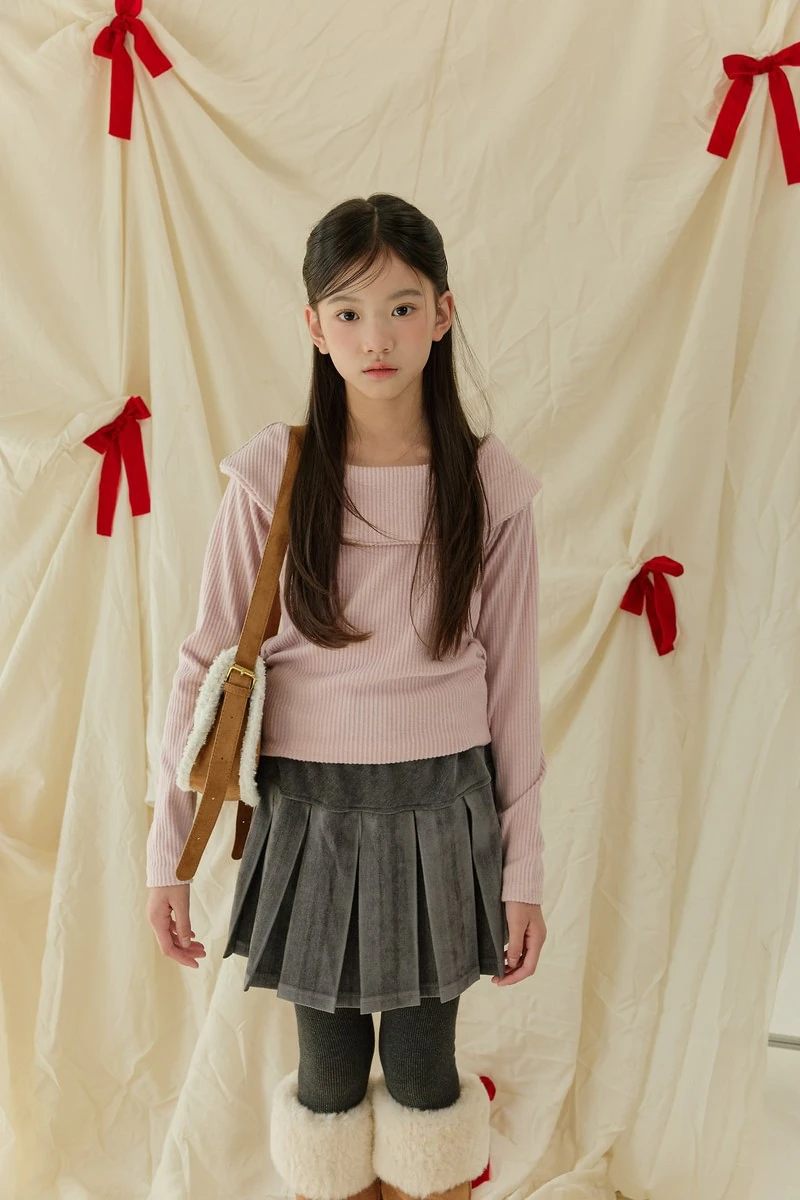 Rosé Fleeced Off-Shoulder Tee by Sm2 for Child - view 3