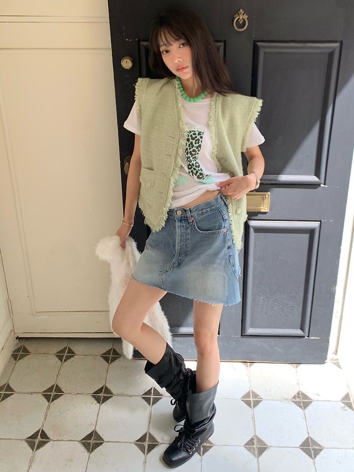 Boots Tee by Tarabymotion for Women - view 10