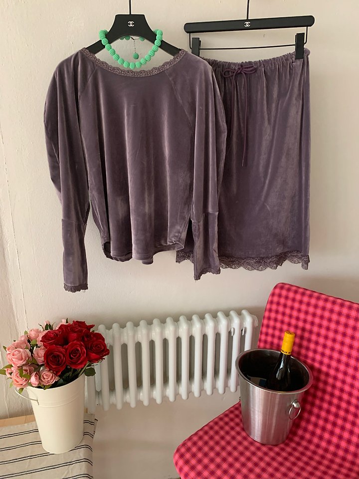 Peach Velvet Tee & Peach Velvet Skirt by Tarabymotion for Women - view 10