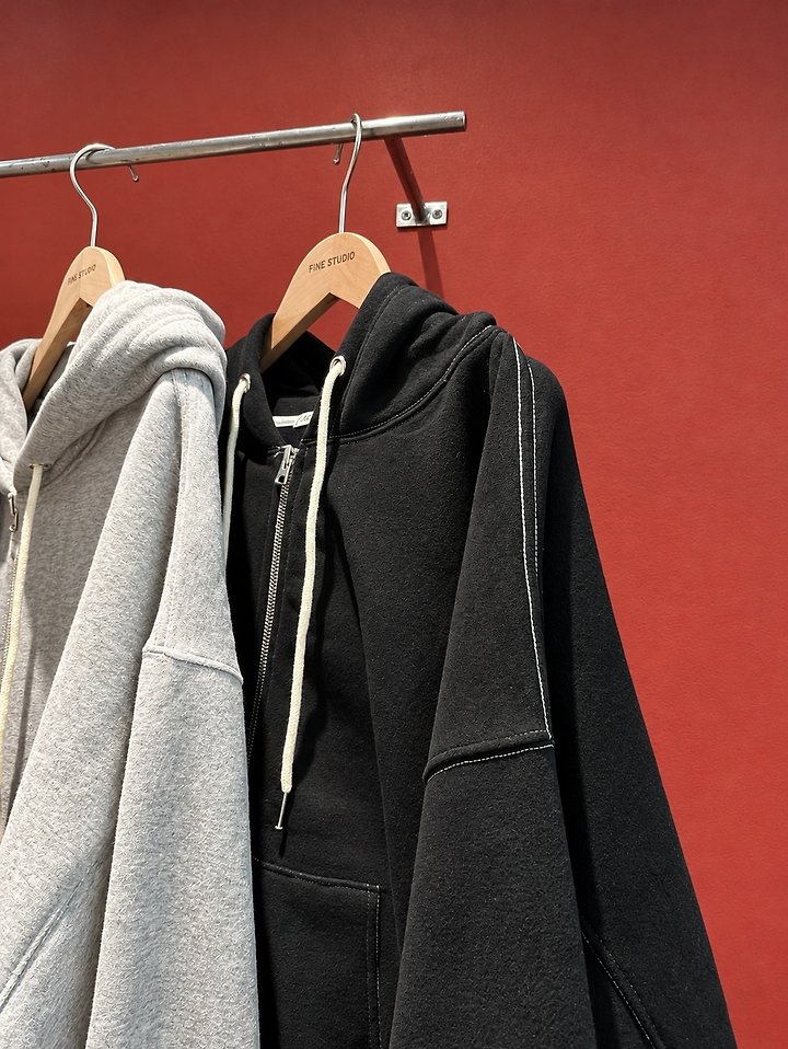 Pogni Zip-up (Double Fleece) by The Fine.b for Women - view 4