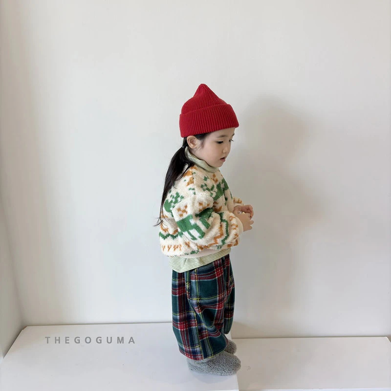 Pogeun Boa Sweatshirt by Thegoguma for Child - view 12