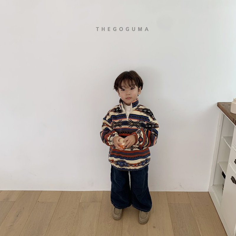 Point Pleats Fleeced Denim Pants by Thegoguma for Child - view 9