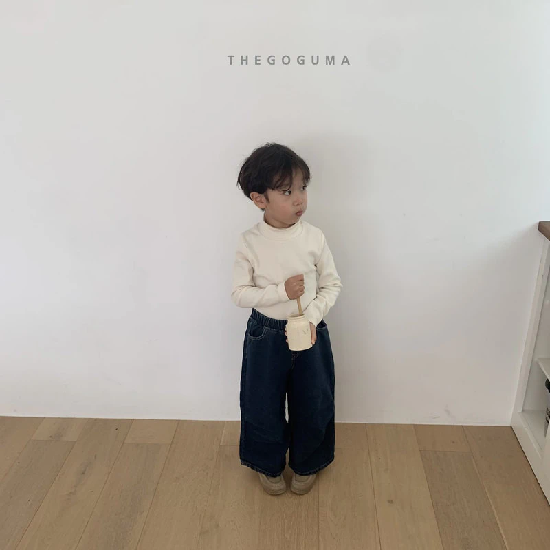 Point Pleats Fleeced Denim Pants by Thegoguma for Child - view 11