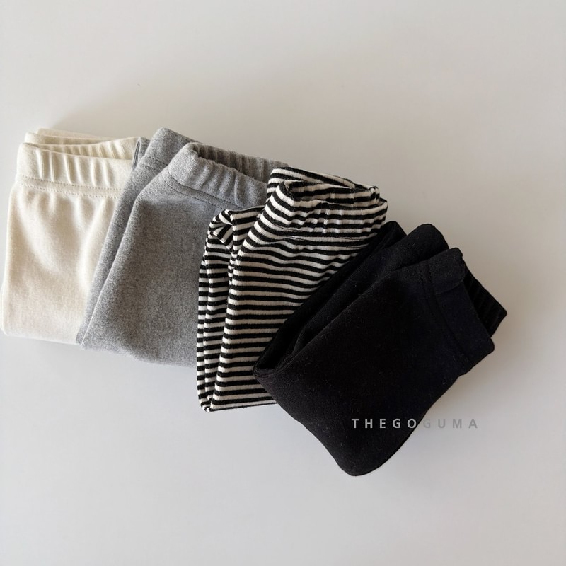 Pogeun Leggings by Thegoguma for Child - view 1