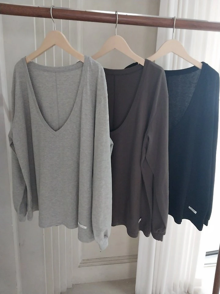 Cos V-Neck Tee by There's for Women - view 12