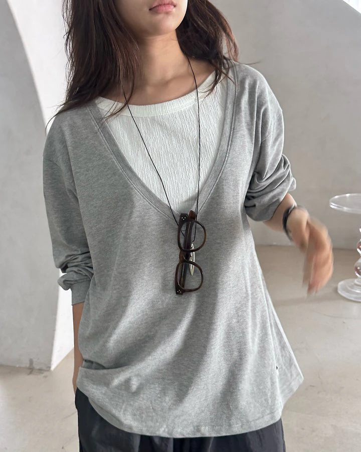 Cos V-Neck Tee by There's for Women - view 6