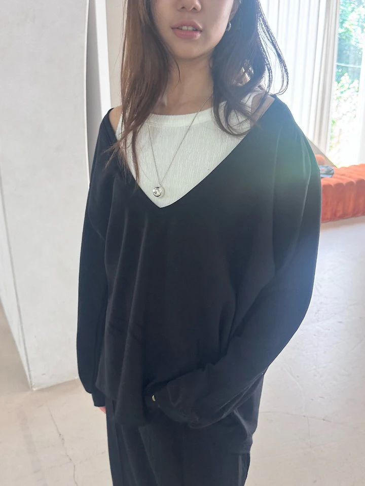Cos V-Neck Tee by There's for Women - view 8