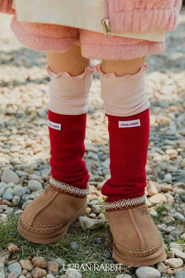 Voluminous Color Contrast Socks by Urban Rabbit for Child - view 9