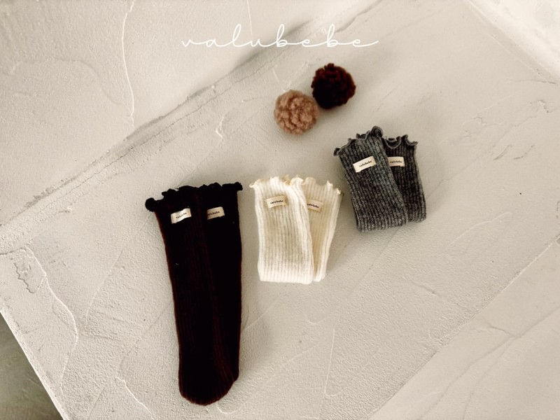 Cozy Cozy Doldol Socks by Valu Bebe for Baby - view 1