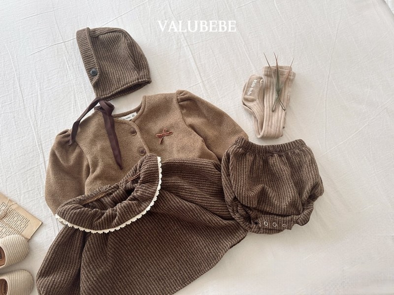 Herringbone Frill Pumpkin Pants by Valu Bebe for Baby - view 9