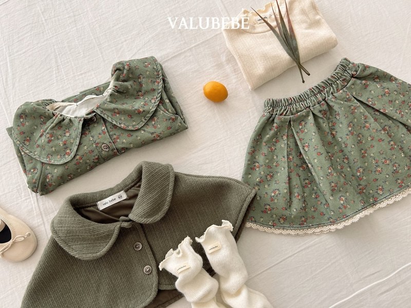 Furia Collar Cape by Valu Bebe for Baby - view 6