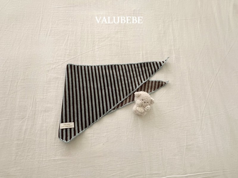 Mellow Triangle Scarf by Valu Bebe for Baby - view 10