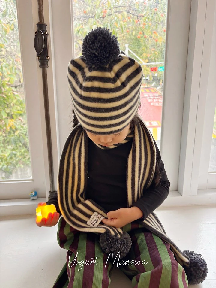 Kong Kong Muffler by Yogurt Mansion for Child - view 5