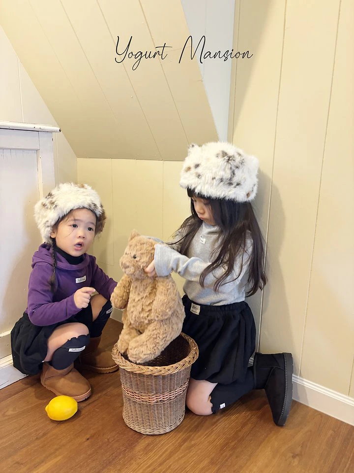 Tight Fit Hood Tee by Yogurt Mansion for Child - view 6