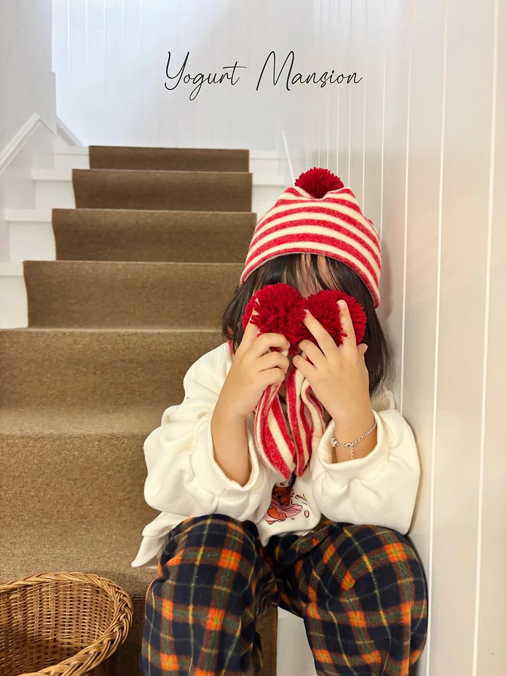 Kong Kong Muffler by Yogurt Mansion for Child - view 8