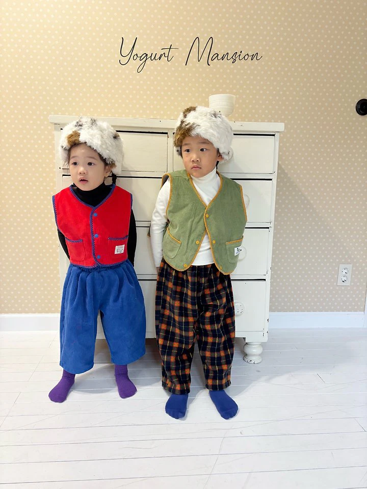Mellow Reversible Vest by Yogurt Mansion for Child - view 3