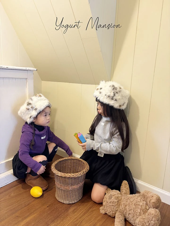 Tight Fit Hood Tee by Yogurt Mansion for Child - view 3