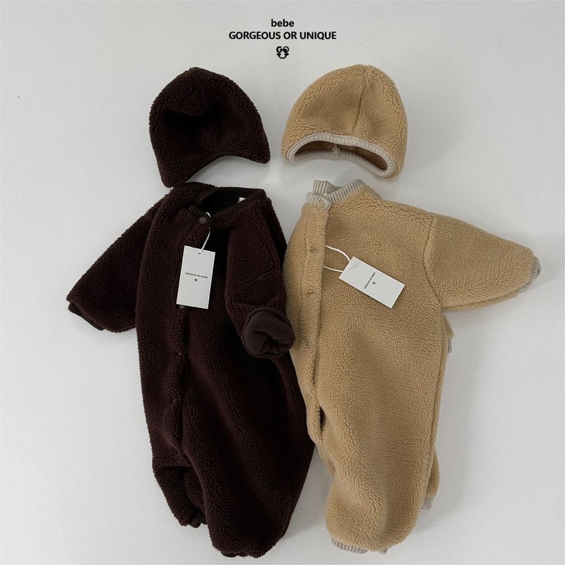 Bebe Chichi Fur Suit Hat Set by Go;u for Baby - view 1