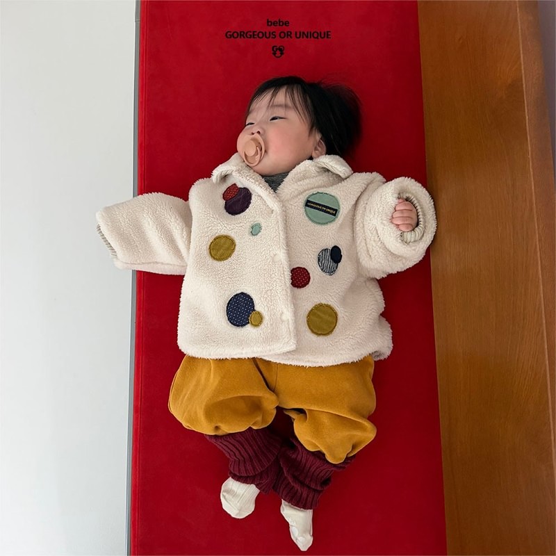 Bebe Donggle Jacket by Go;u for Baby - view 3